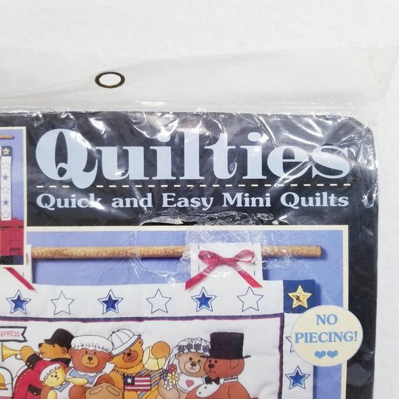 Quilties Mini Quilt Kit Teddies on Parade - New - Picture 2 of 7